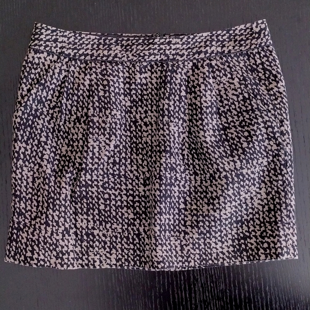 Gap Mini Skirt Size 6